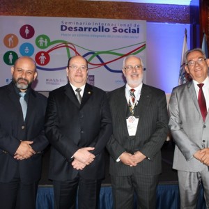 autoridades-del-ministerio-de-desarrollo-social