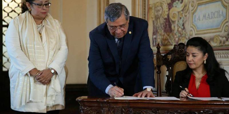 Firma carta entendimiento