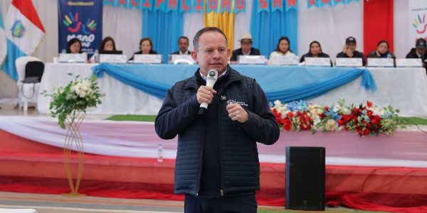 ministro comude